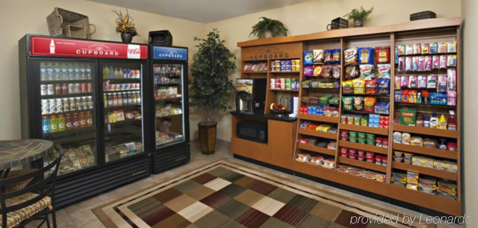 Candlewood Suites - Topeka West By Ihg Zewnętrze zdjęcie